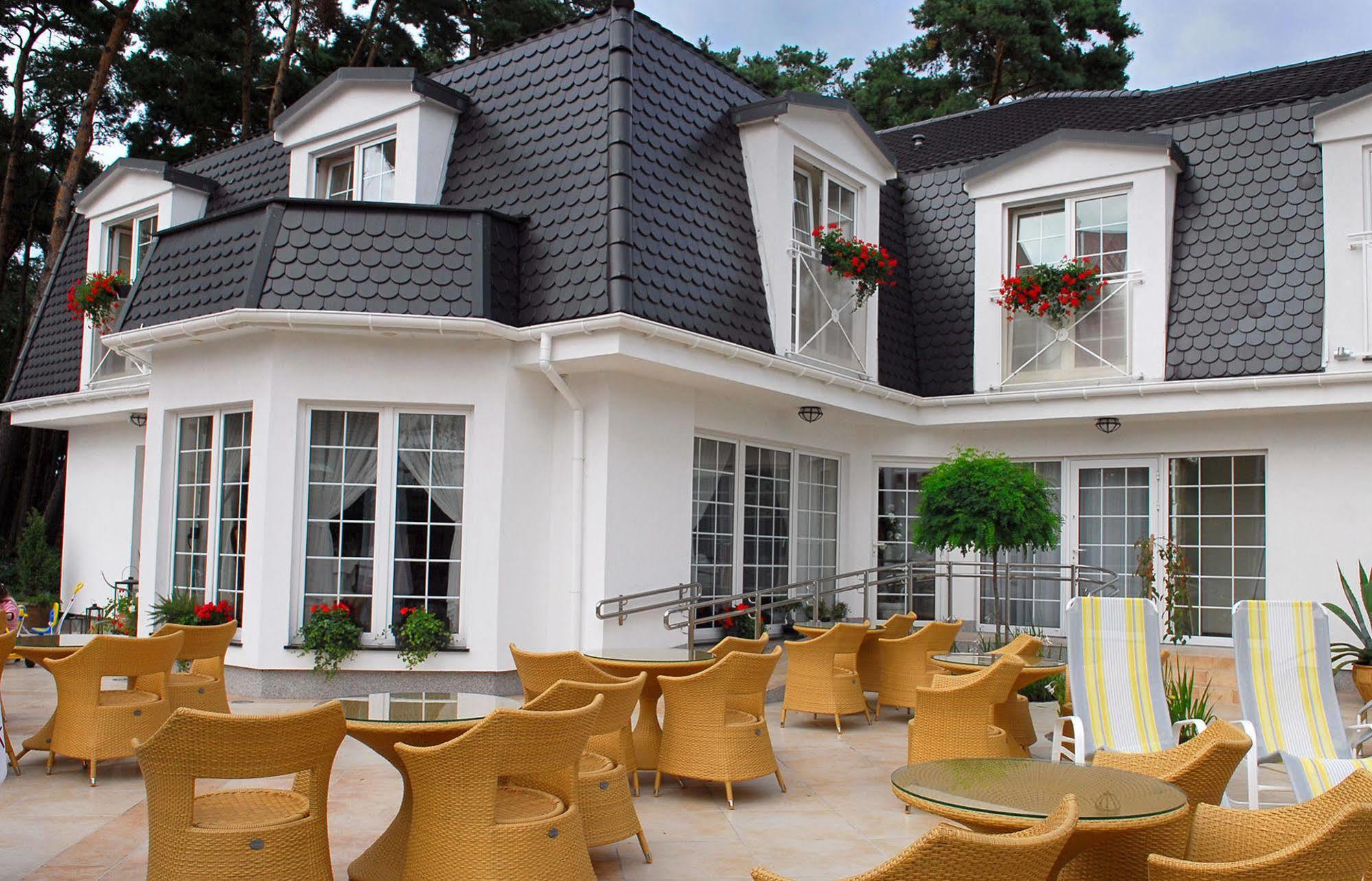 Willa Alexander Resort&SPA Mielno  Exteriör bild